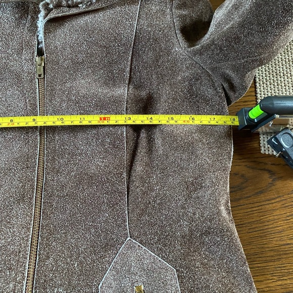 Vintage 70’s groovy suede leather jacket ❤️ This is the real deal! - Picture 12 of 17